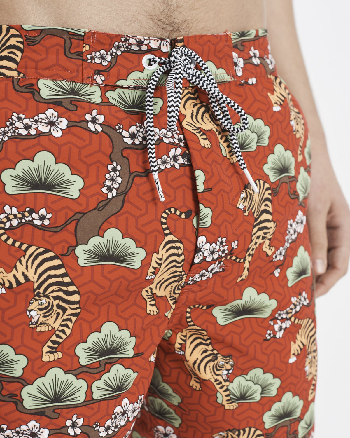 Tora Premium Short
